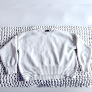 Gorgeous 100% Organic Cotton Boyfriend Sweater | EUC